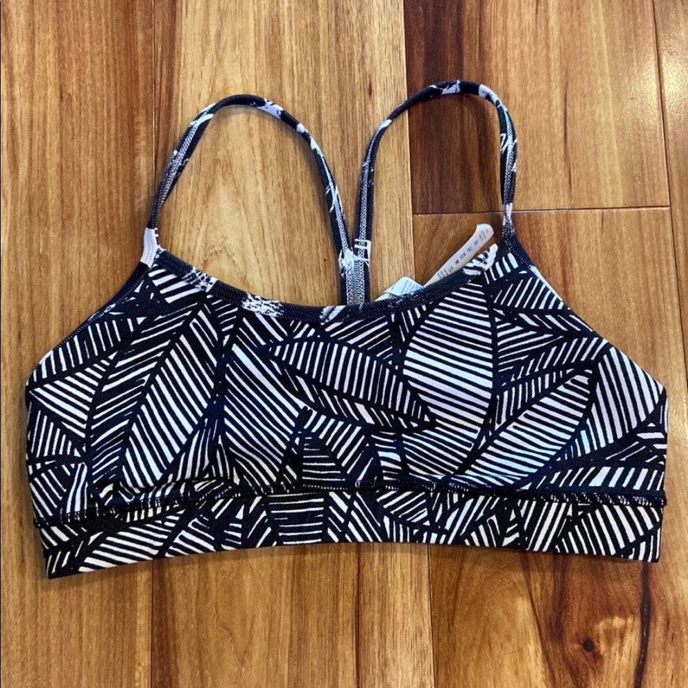 Lululemon Sports Bra 10